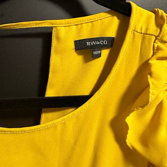 RW&CO open shoulder yellow dress - 5 for $25 for items marked with ⭐️ - Picture 3 of 3